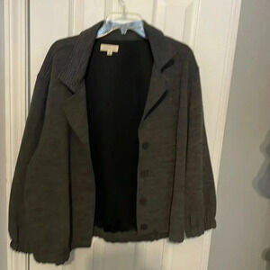 Promesa size M jacket. Grey ribbed nice.